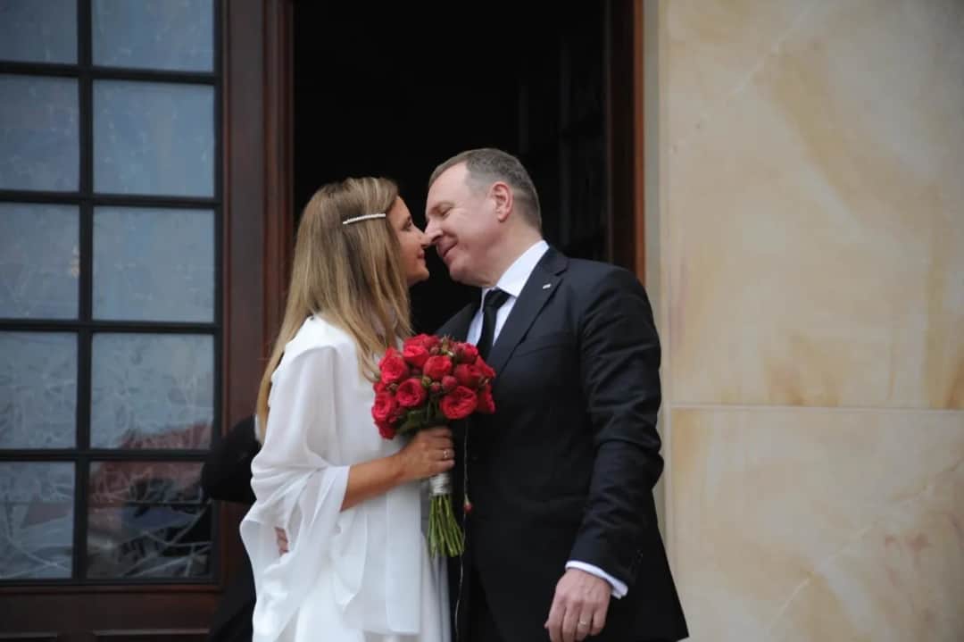 Czy Kosiniak-Kamysz miał ślub kościelny z pierwszą żoną? Szokujące szczegóły!