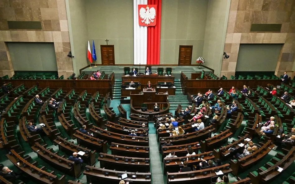 Polska Sejm czy Senat – kluczowe różnice, które musisz znać